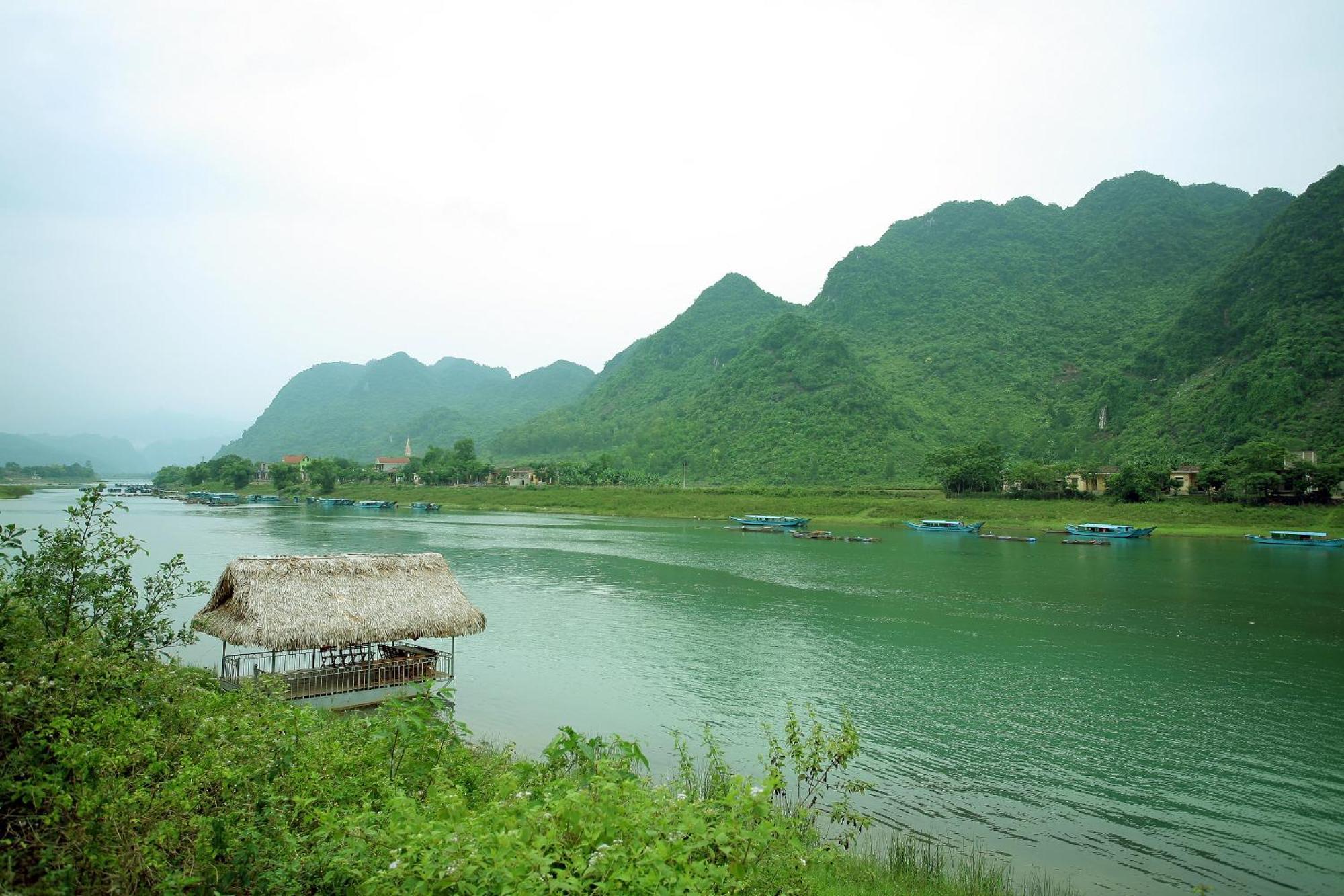 Son Doong Riverside Фонгня Экстерьер фото