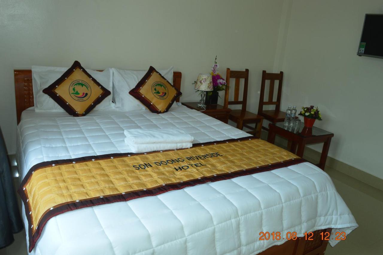 Son Doong Riverside Фонгня Экстерьер фото